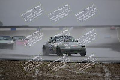 media/Nov-15-2025-CalClub SCCA (Sat) [[7bfa5a7151]]/Race/Group 4/